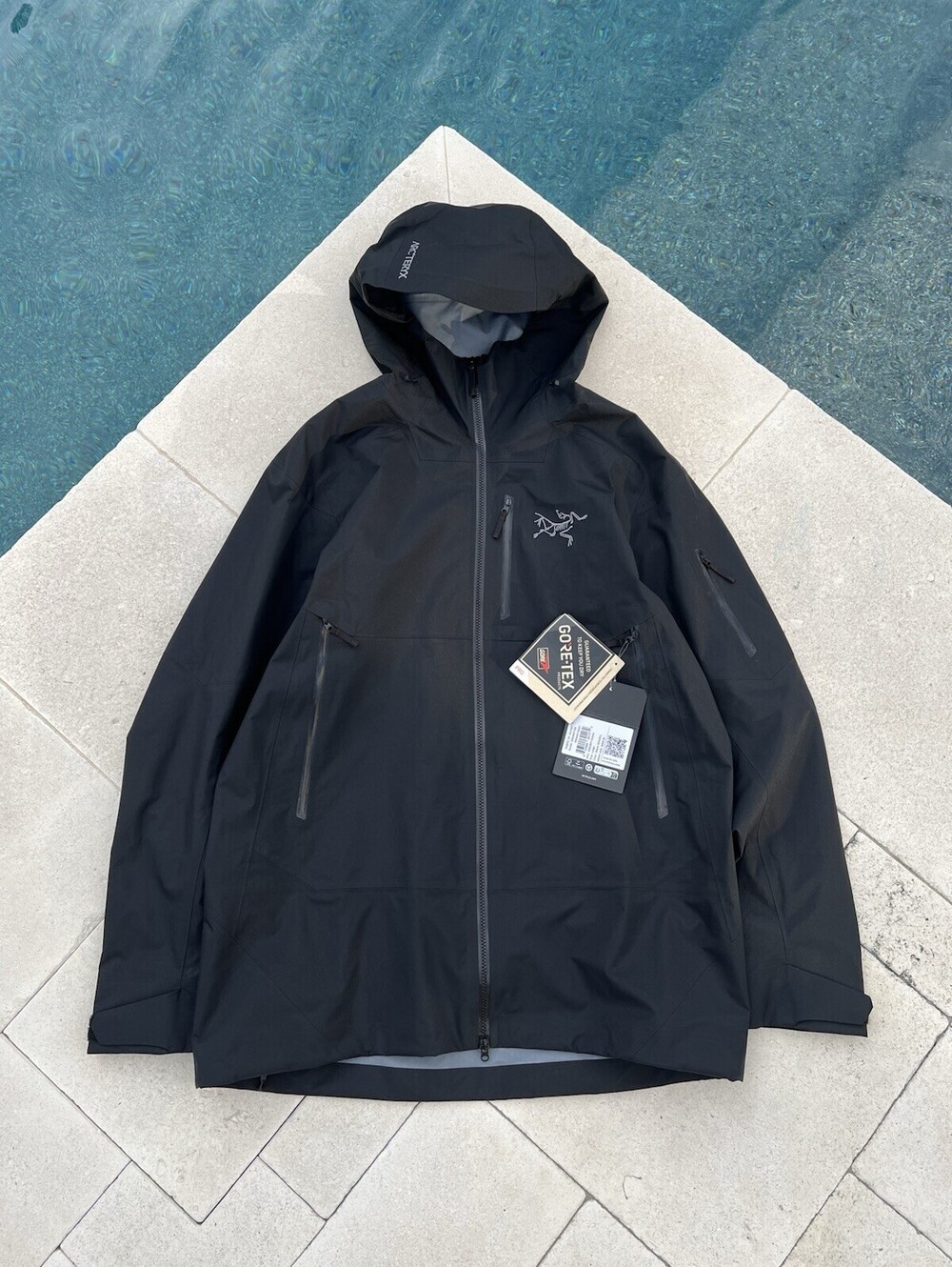 NWT Arc'teryx Sabre SV Jacket - Men's Ski Hard Shell Large Goretex Pro $900 MSRP